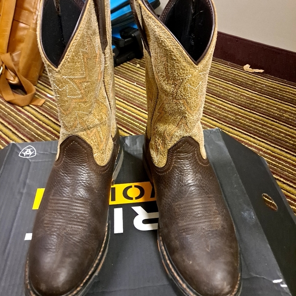 Ariat work boots - Picture 1 of 7